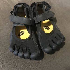 Vibram five finger shoes